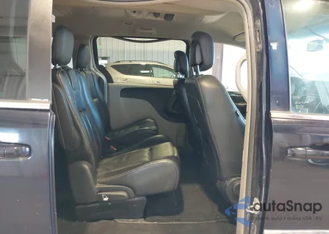 2013 Chrysler Town & Country Touring from USA, damaged, VIN 2C4RC1BG2DR630306